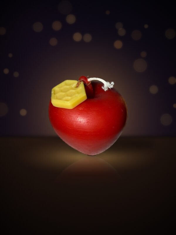 Red apple candle