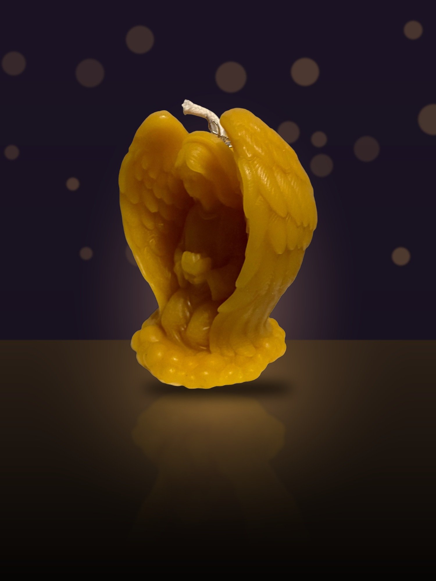 Maine Beeswax Kneeling Angel Candle - Image 3