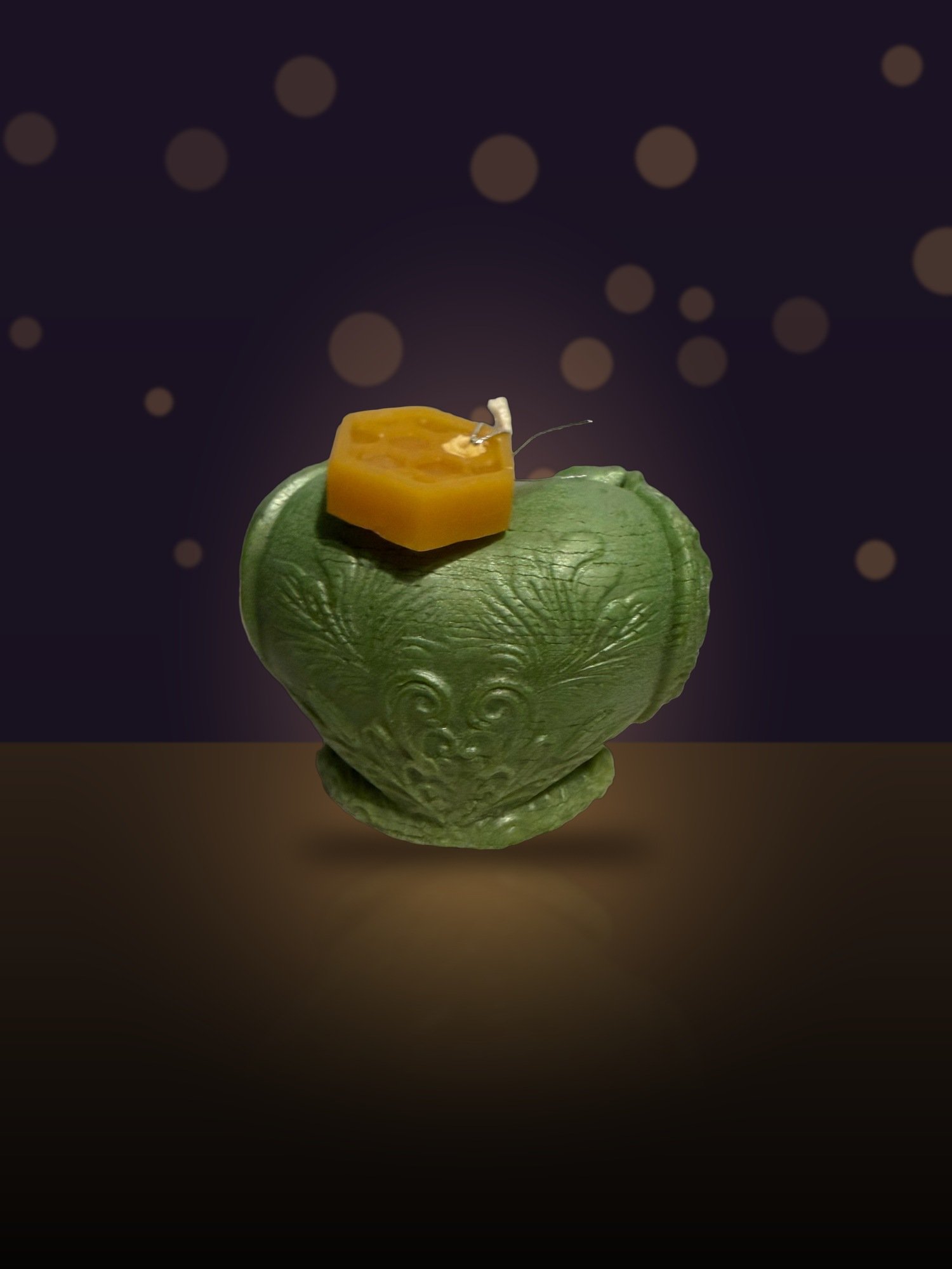 Maine Beeswax Dragon Heart Candle - Image 3