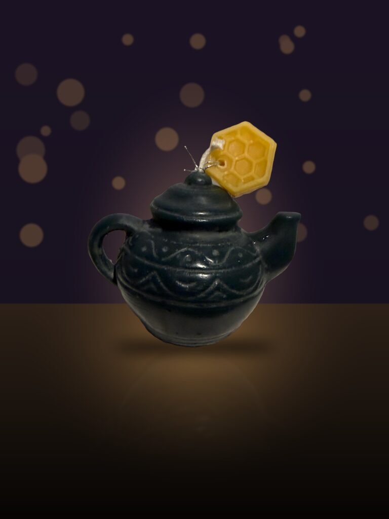 Maine Beeswax Teapot Candle